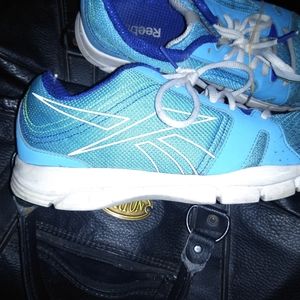Reebok's running shoes women